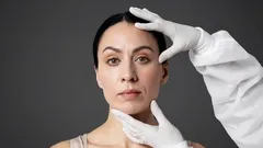 Voedingsmiddelen die huidveroudering veroorzaken. Laat ze staan om er jonger uit te zien